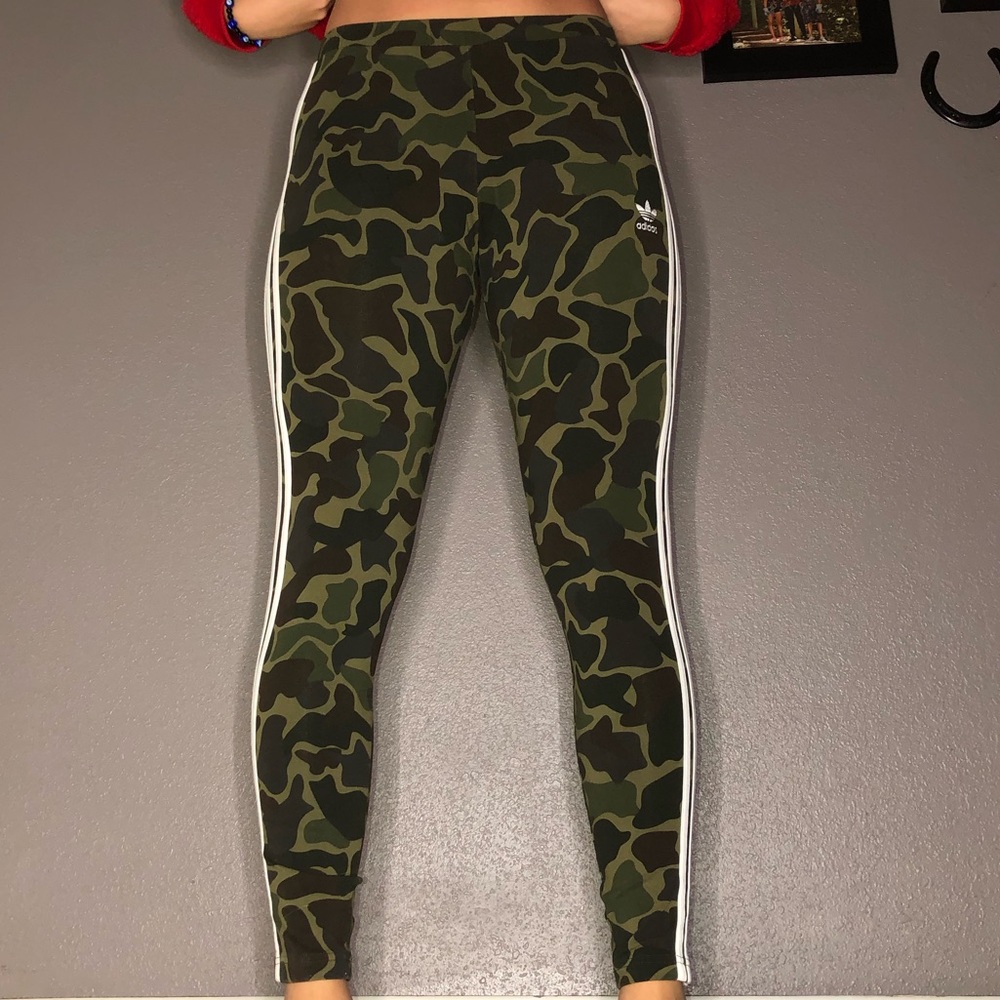 Adidas Camo Leggings💚